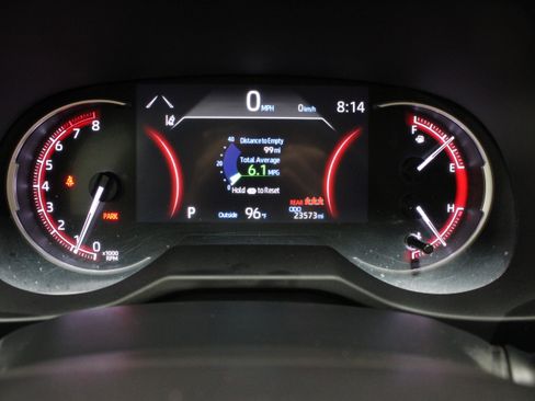 Used 2024 Toyota RAV4 LE FWD image 33
