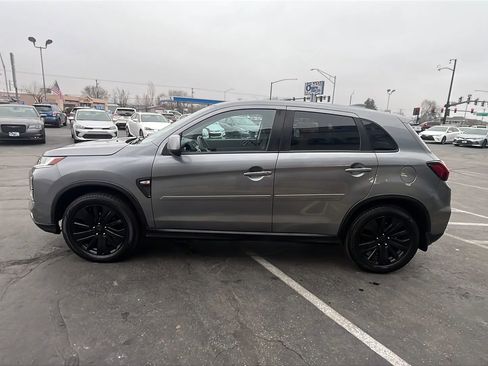 Used 2021 Mitsubishi Outlander Sport LE image 6