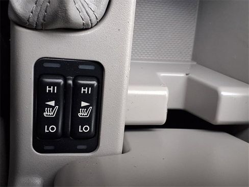 Used 2013 Subaru Forester 2.5X Limited image 19