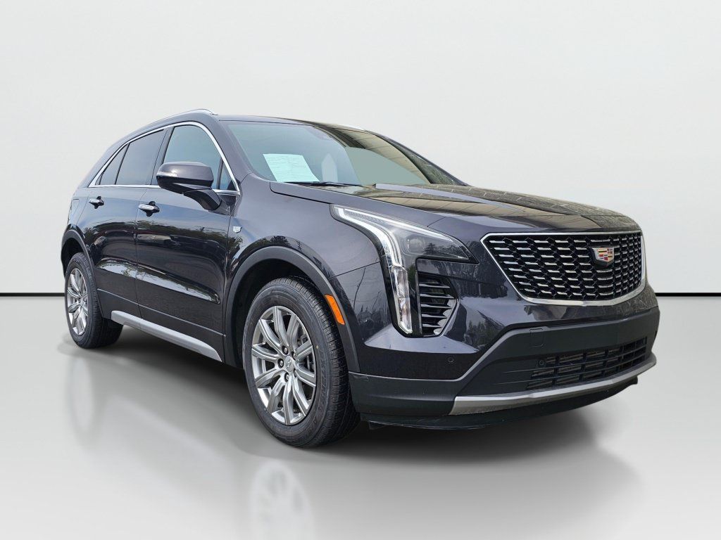 Used 2023 Cadillac XT4 Premium Luxury AWD/4WD image 12