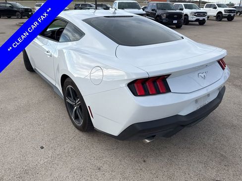 Used 2024 Ford Mustang Coupe image 6