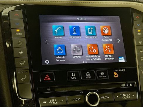 Used 2023 INFINITI QX55 Luxe w/ Cargo Package image 17