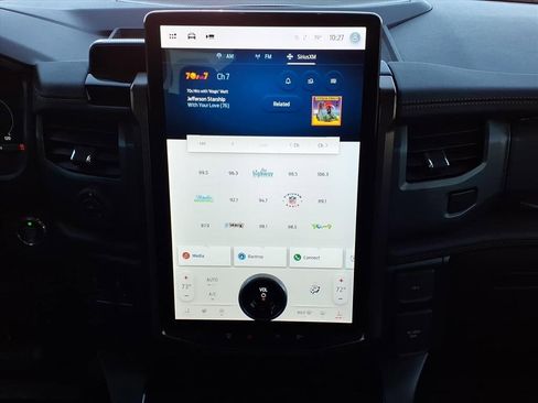 Used 2023 Ford F150 Lightning Lariat w/ Equipment Group 511A High image 30