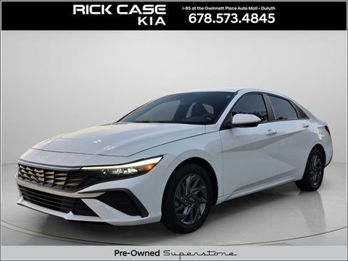 Used 2024 Hyundai Elantra SEL FWD image 1