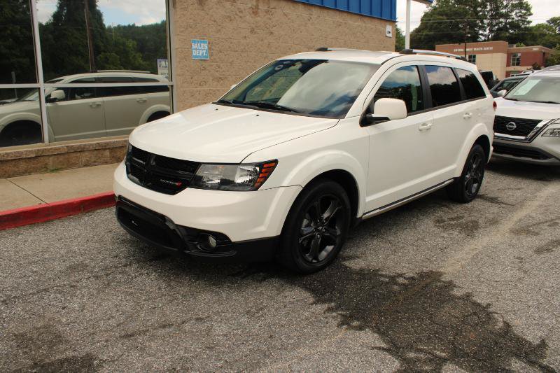 Used 2019 Dodge Journey Crossroad FWD image 3