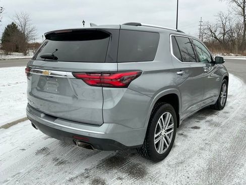 Used 2023 Chevrolet Traverse High Country image 6
