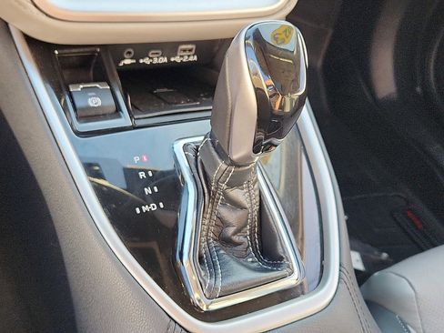 Used 2023 Subaru Outback Limited image 15