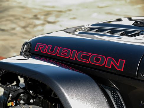 Used 2020 Jeep Gladiator Rubicon image 27