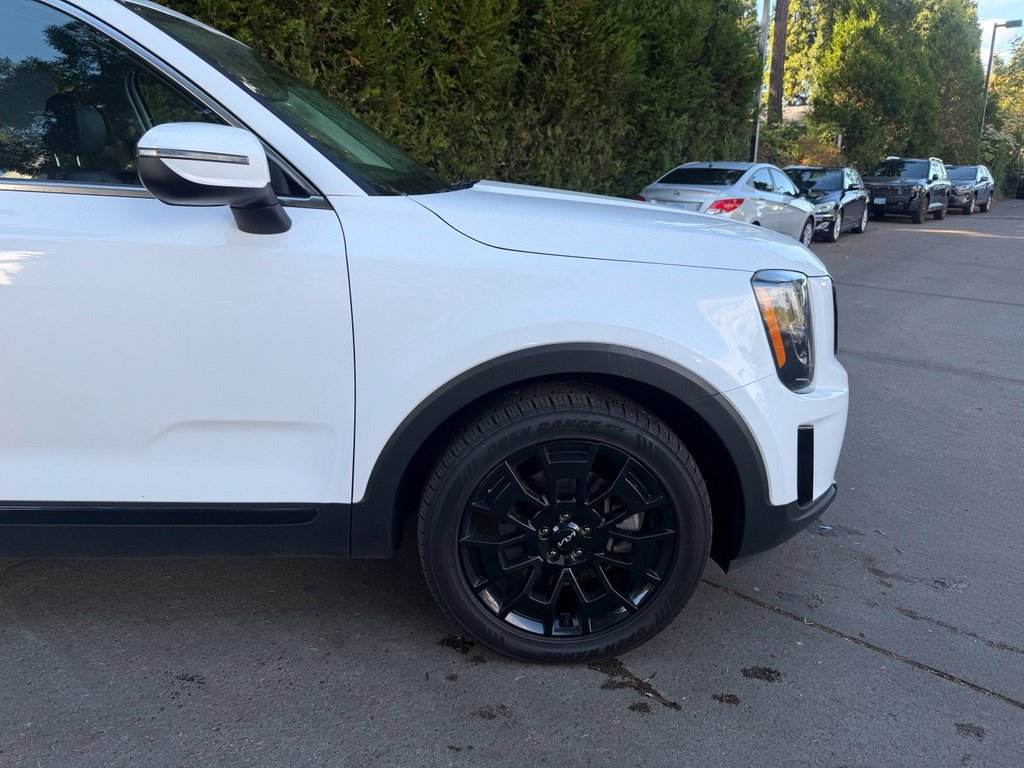 Used 2022 Kia Telluride EX w/ EX Premium Package AWD/4WD image 3