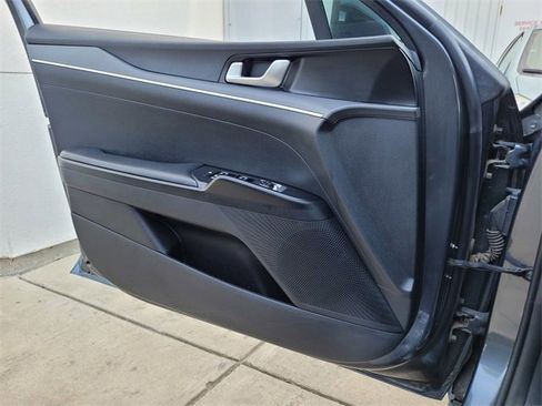 Used 2022 Kia K5 LXS image 25