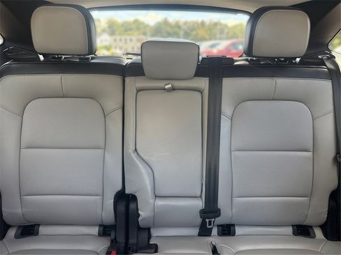 Certified 2023 Ford Escape Platinum image 16