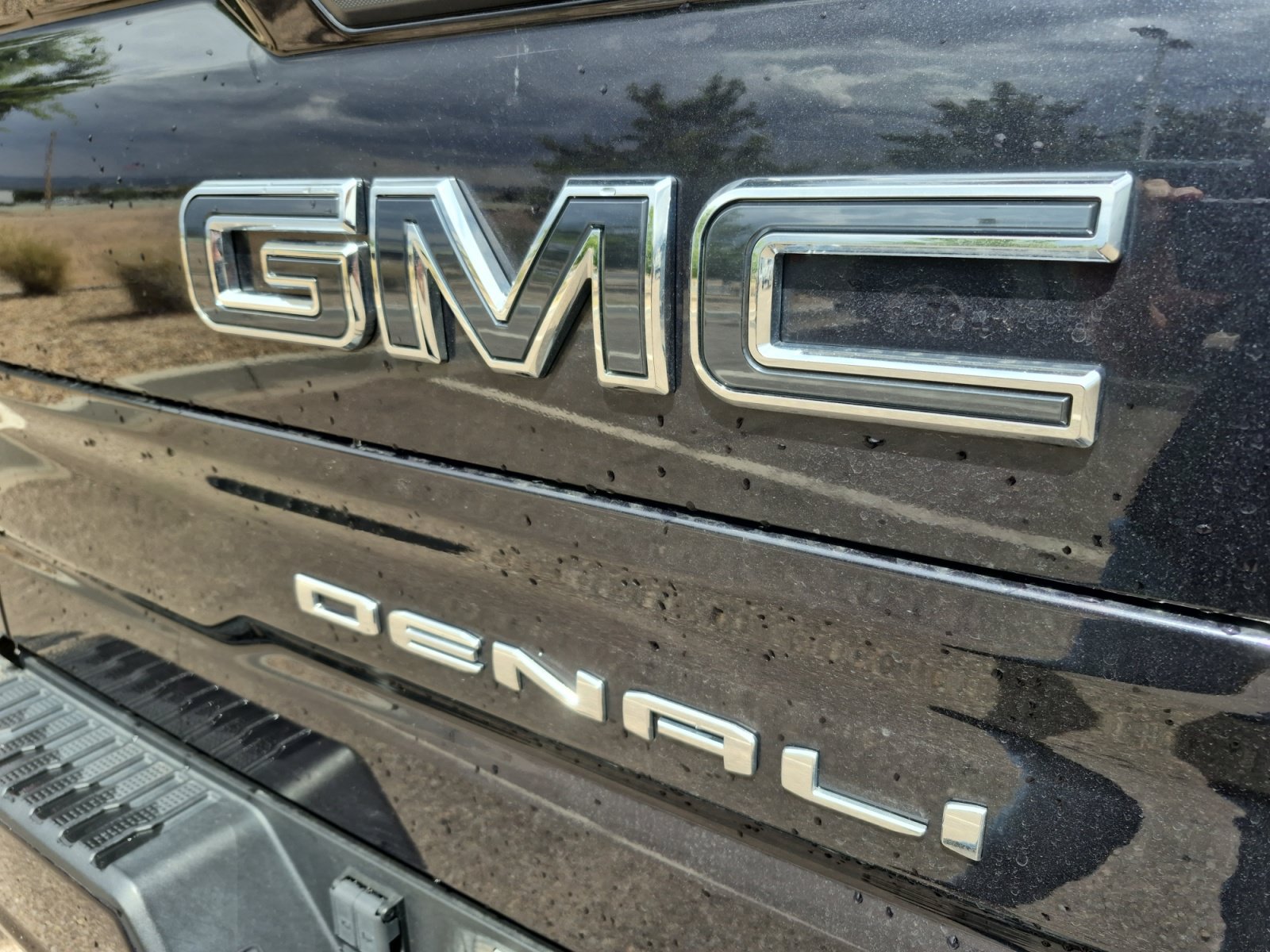 Used 2022 GMC Sierra 1500 Denali Ultimate AWD/4WD image 23