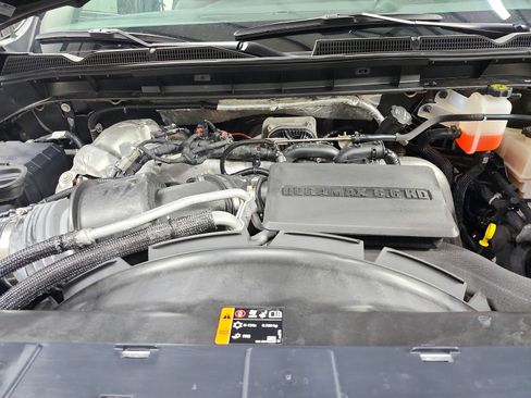 Used 2024 GMC Sierra 2500 AT4 w/ Max Trailering Package AWD/4WD image 18