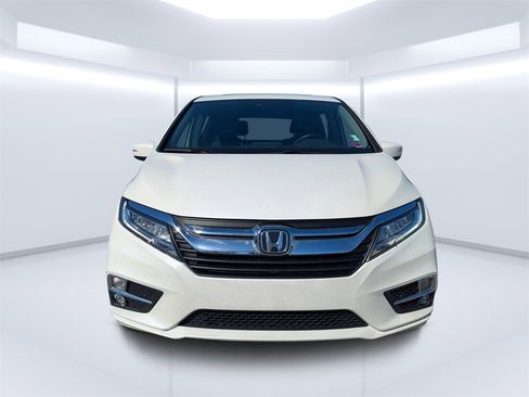 Used 2018 Honda Odyssey Elite image 8