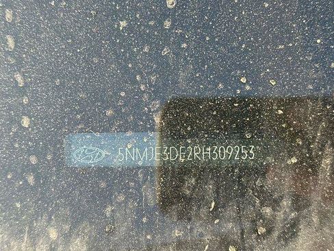 Certified 2024 Hyundai Tucson Limited FWD image 3