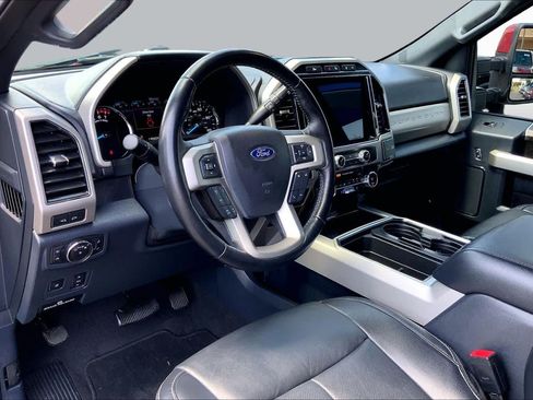 Used 2022 Ford F250 Lariat w/ Tremor Off-Road Package AWD/4WD image 18