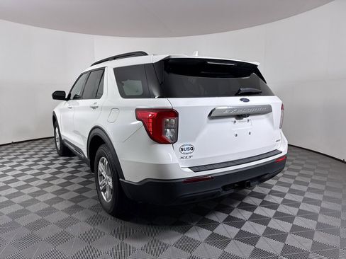Used 2021 Ford Explorer XLT w/ Class III Trailer Tow Package AWD/4WD image 19
