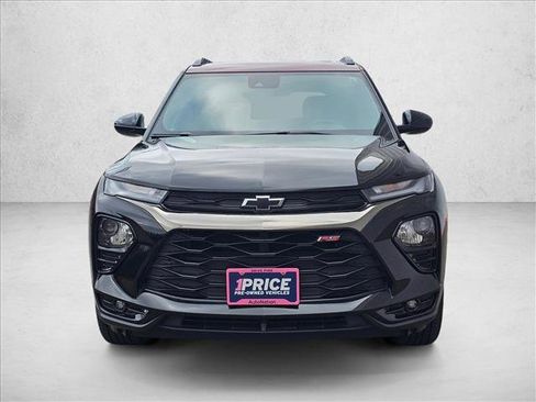 Used 2021 Chevrolet TrailBlazer RS w/ Sun and Liftgate Package image 8