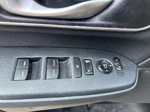 Used 2018 Honda CR-V EX image 11