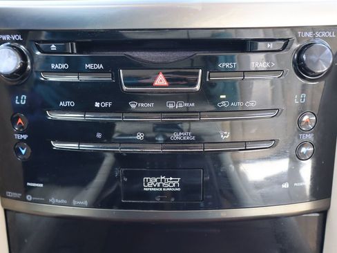 Used 2016 Lexus LX 570 4WD image 26