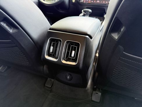 Used 2024 Kia Sorento S AWD/4WD image 24