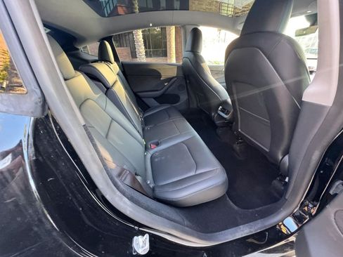 Used 2023 Tesla Model Y Long Range AWD/4WD image 15