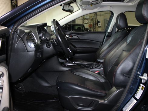Used 2016 MAZDA MAZDA3 s Grand Touring image 8