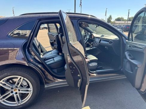 Used 2017 Porsche Macan S image 10