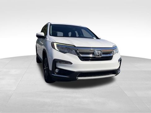 Used 2020 Honda Pilot Touring image 7