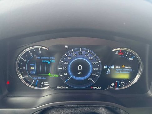 Used 2016 Cadillac Escalade Premium AWD/4WD image 31