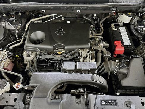 Used 2020 Toyota RAV4 TRD Off-Road image 29