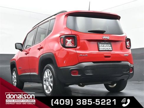 Used 2022 Jeep Renegade Latitude image 17