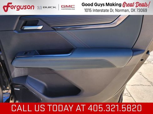 New 2026 GMC Acadia AT4 w/ Super Cruise Package AWD/4WD image 44