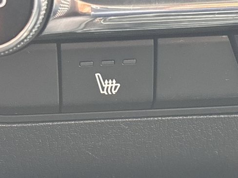 Used 2025 MAZDA MAZDA3 s image 27