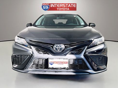 Certified 2021 Toyota Camry SE AWD/4WD image 2