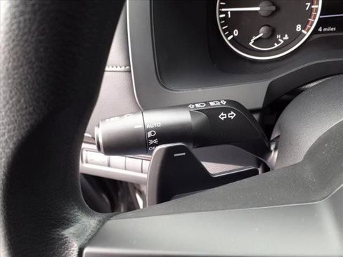 New 2025 Nissan Pathfinder S image 21