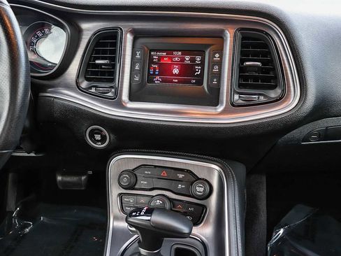 Used 2017 Dodge Challenger SXT w/ Blacktop Package image 17