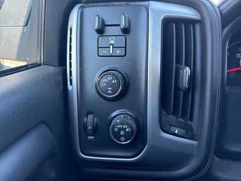 Used 2015 GMC Sierra 1500 SLE w/ SLE Value Package image 11