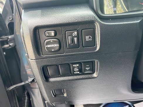 Used 2024 Toyota 4Runner TRD Off-Road AWD/4WD image 12