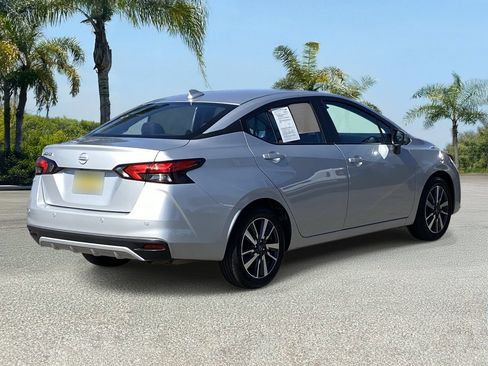 Certified 2025 Nissan Versa SV FWD image 5