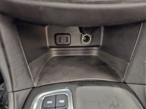 Used 2018 Chevrolet Equinox LT w/ Sun & Infotainment Package image 17