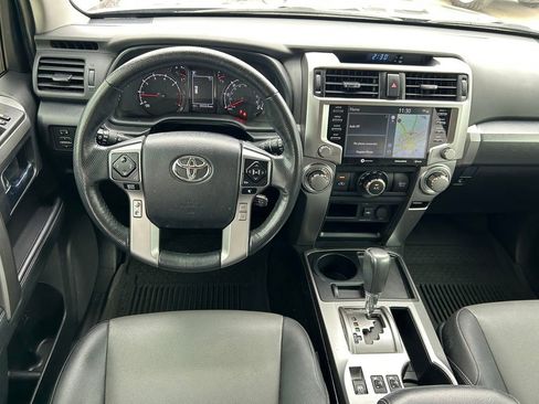 Used 2023 Toyota 4Runner SR5 Premium w/ Moonroof Package image 19