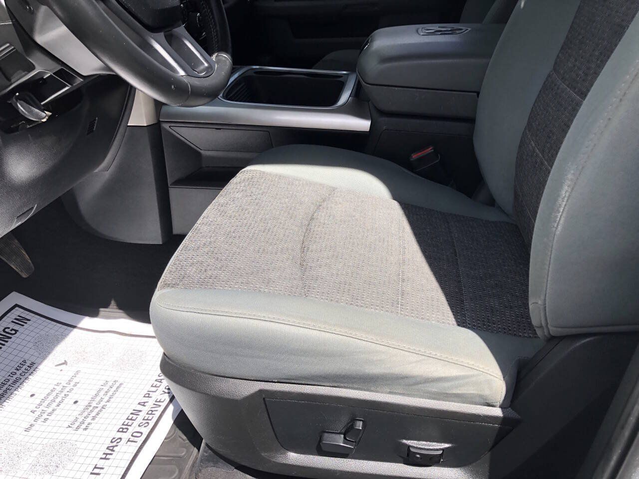 Used 2017 RAM 1500 Outdoorsman AWD/4WD image 12