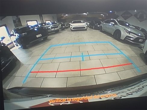 Certified 2025 Toyota Corolla SE image 21