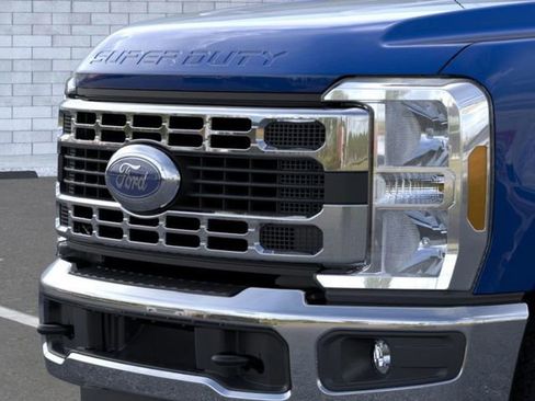 New 2026 Ford F350 XLT image 18