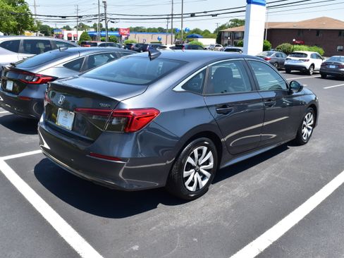Certified 2023 Honda Civic LX image 3