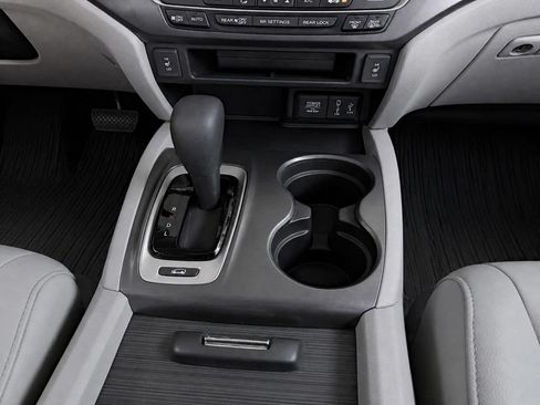 Used 2018 Honda Pilot EX-L image 28