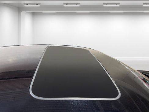 New 2025 Acura Integra image 14