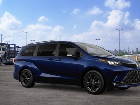New 2026 Toyota Sienna XSE AWD/4WD image 14