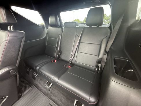Used 2025 Chevrolet Traverse Z71 w/ LPO, Floor Liner Package AWD/4WD image 26